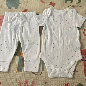 Brand New! Gap matching set